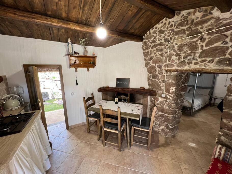 Muristene Pozzo Santa Cristina Paulilatino Eksteriør billede