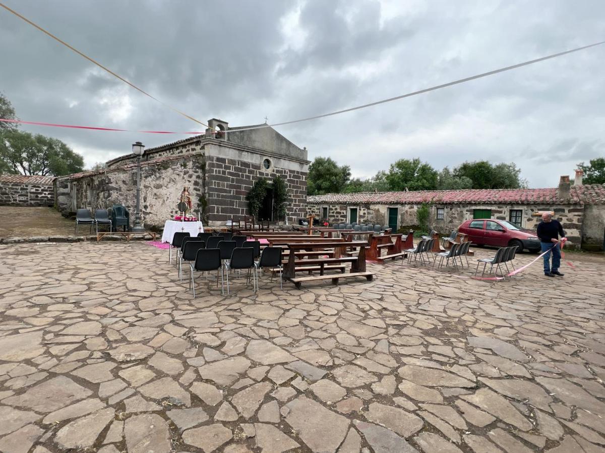 Muristene Pozzo Santa Cristina Paulilatino Eksteriør billede