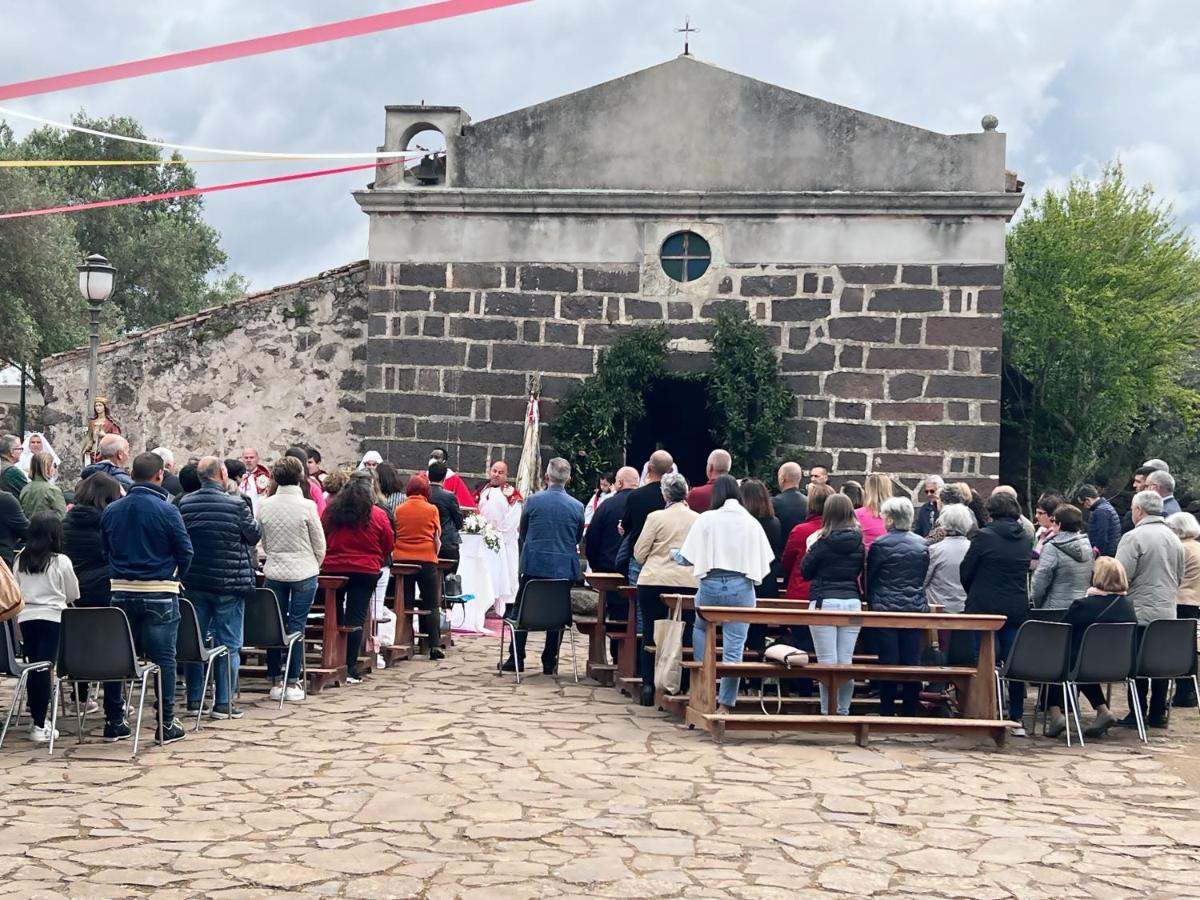 Muristene Pozzo Santa Cristina Paulilatino Eksteriør billede