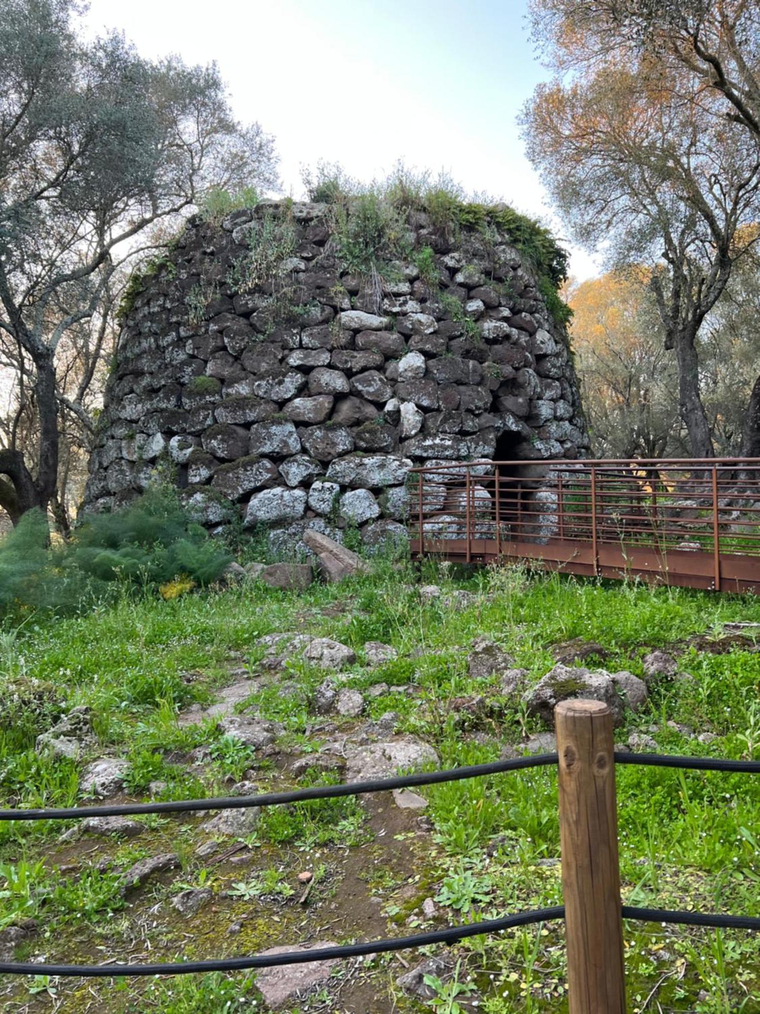 Muristene Pozzo Santa Cristina Paulilatino Eksteriør billede